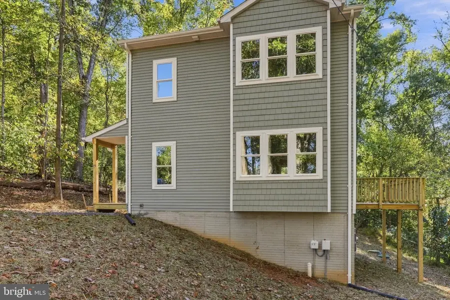 15 Beech Rd, Front Royal, VA 22630 - #2