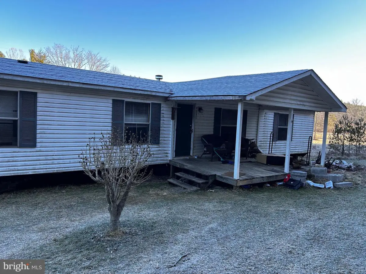 3348 Brush Creek Rd, Ivanhoe, VA 24350 - Image #1