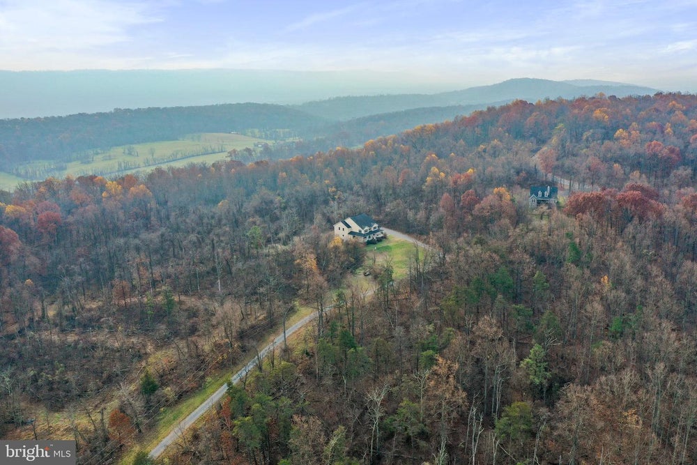 10504 Back Creek Valley Rd, HEDGESVILLE, WV 25427 ERA