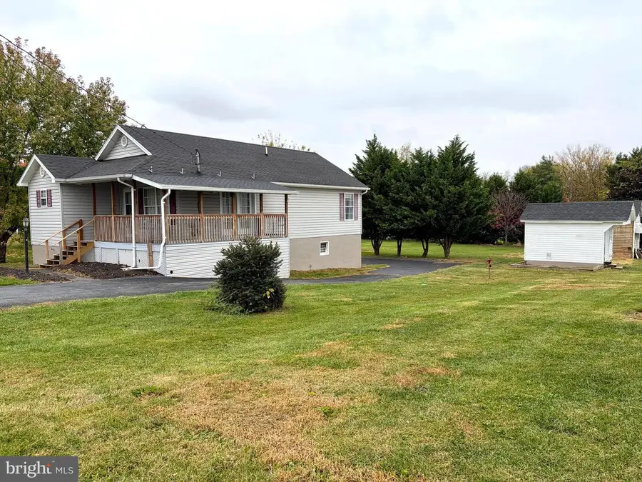418 True Apple Way, Inwood, WV 25428 - Image #2