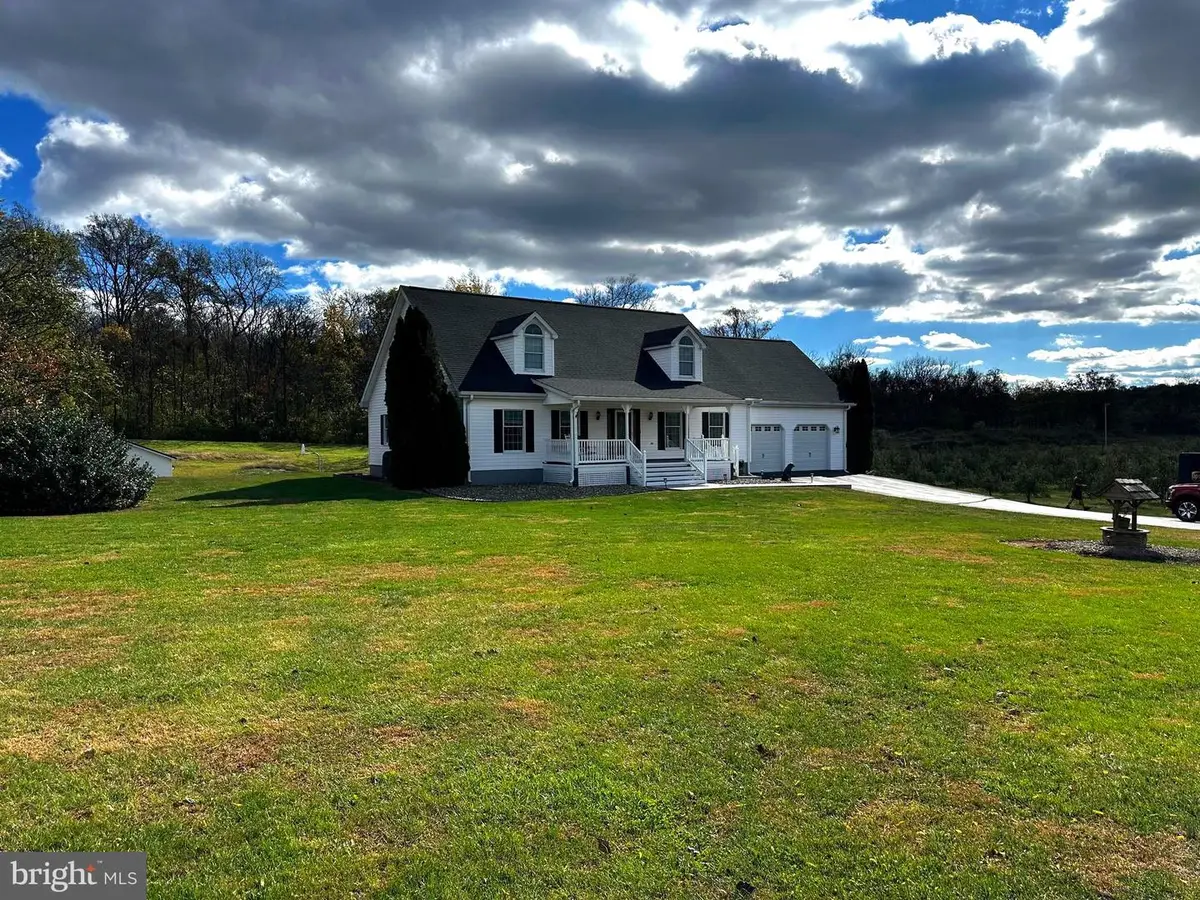25 Mish Rd, Bunker Hill, WV 25413 - Image #1