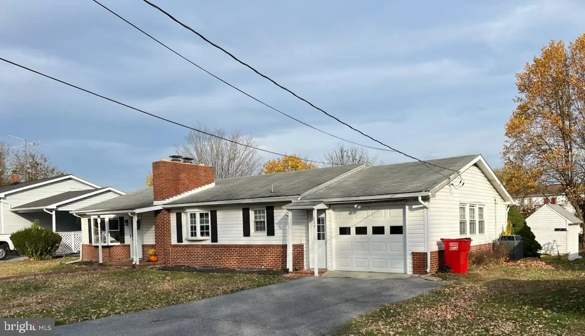 129 Belview Dr, Martinsburg, WV 25404 - Image #1