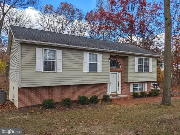 26 Powder Mill Ct, INWOOD, WV 25428