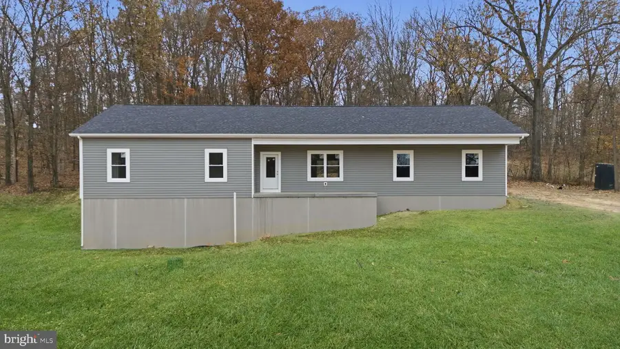 629 Providence Church Rd, Hedgesville, WV 25427 - Image #2