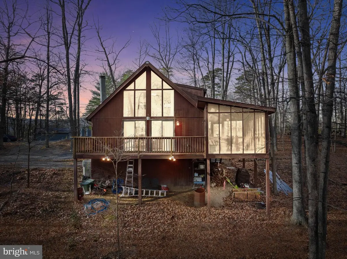 277 Endless Summer Rd, Hedgesville, WV 25427 - Image #1