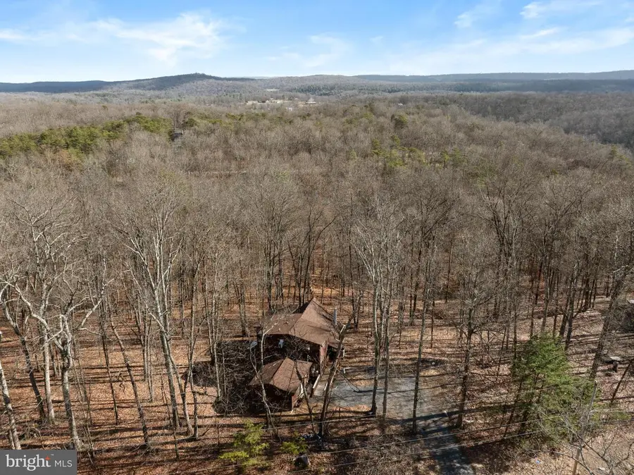 277 Endless Summer Rd, Hedgesville, WV 25427 - Image #2