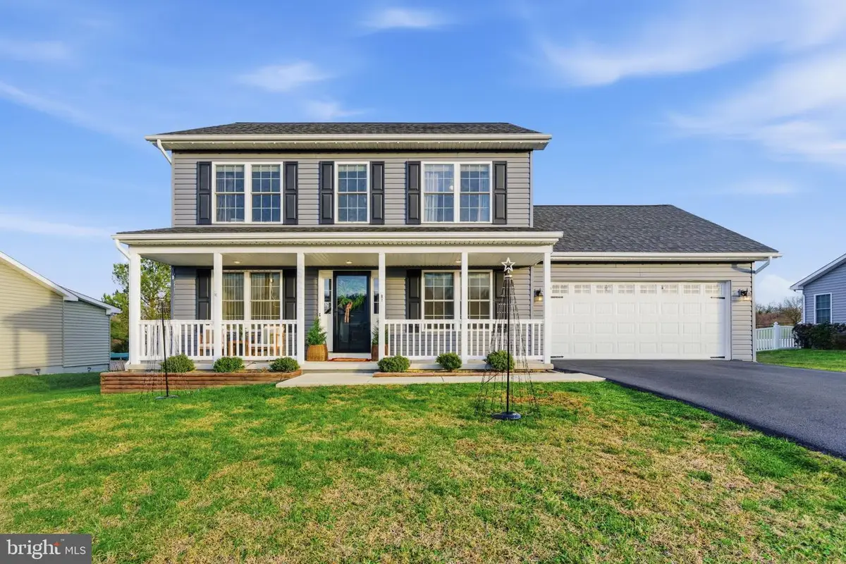 91 Latrobe Dr, Martinsburg, WV 25403 - Image #1