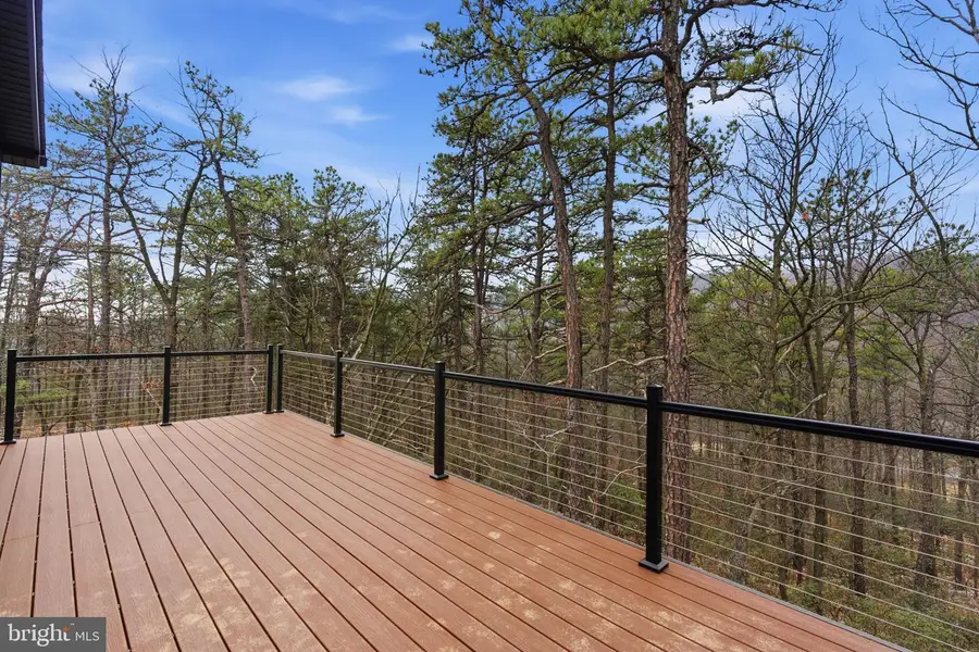 231 Sachem Hl, Hedgesville, WV 25427 - Image #2