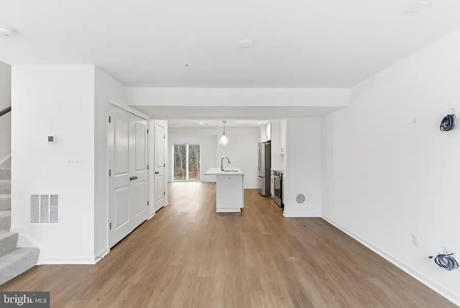 107 Courthouse Dr, Martinsburg, WV 25404 - Image #2