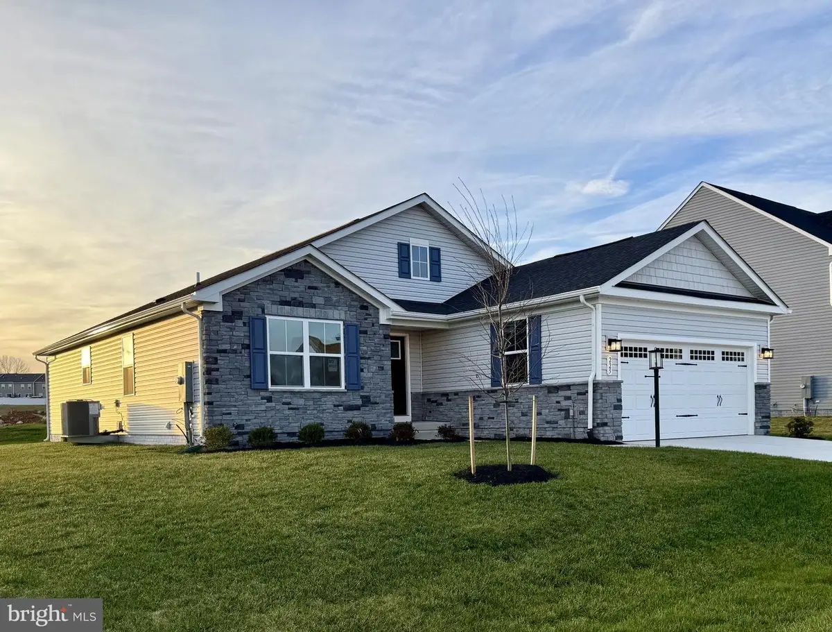 225 Caracas Blvd, Martinsburg, WV 25403 - Image #1