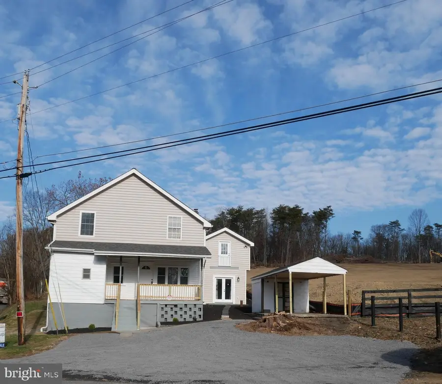959 Golf Course Rd, Martinsburg, WV 25404 - Image #2