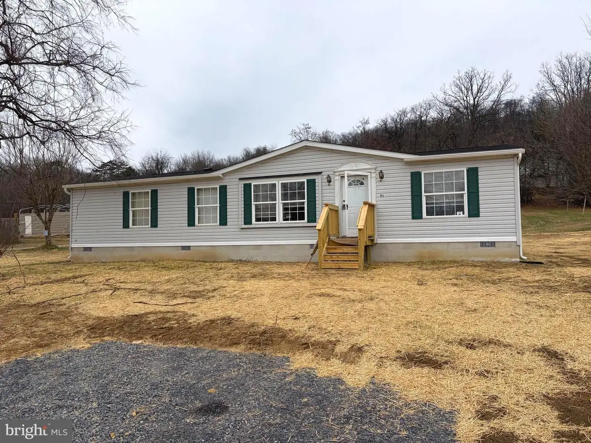 51 Riner Ln, Hedgesville, WV 25427 - Image #1