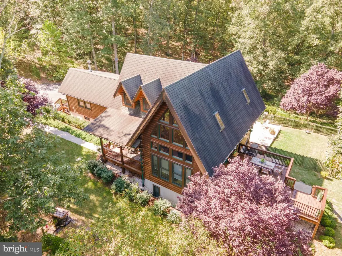 82 Sabrina Ln, Hedgesville, WV 25427 - Image #1