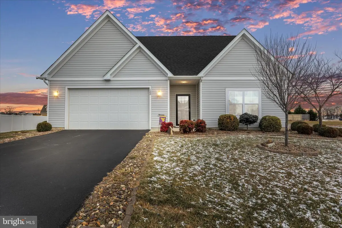 133 Peoney Ln, Bunker Hill, WV 25413 - Image #1