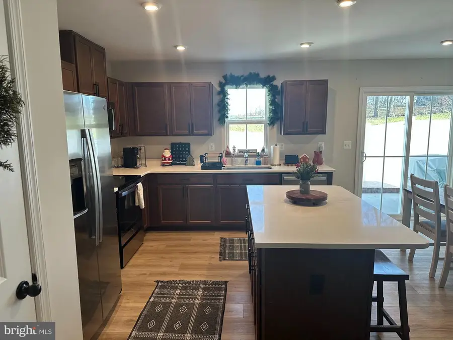 153 Gunnison Dr, Hedgesville, WV 25427 - Image #3