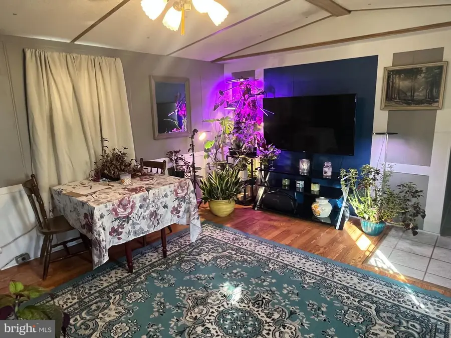 87 Derick Ct, Martinsburg, WV 25403 - Image #3