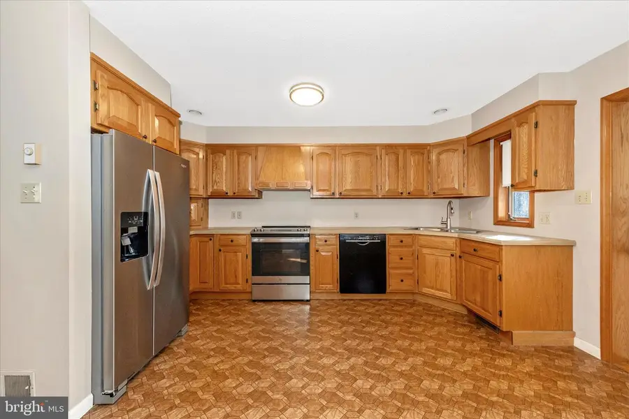 1250 Mish Rd, Bunker Hill, WV 25413 - Image #3