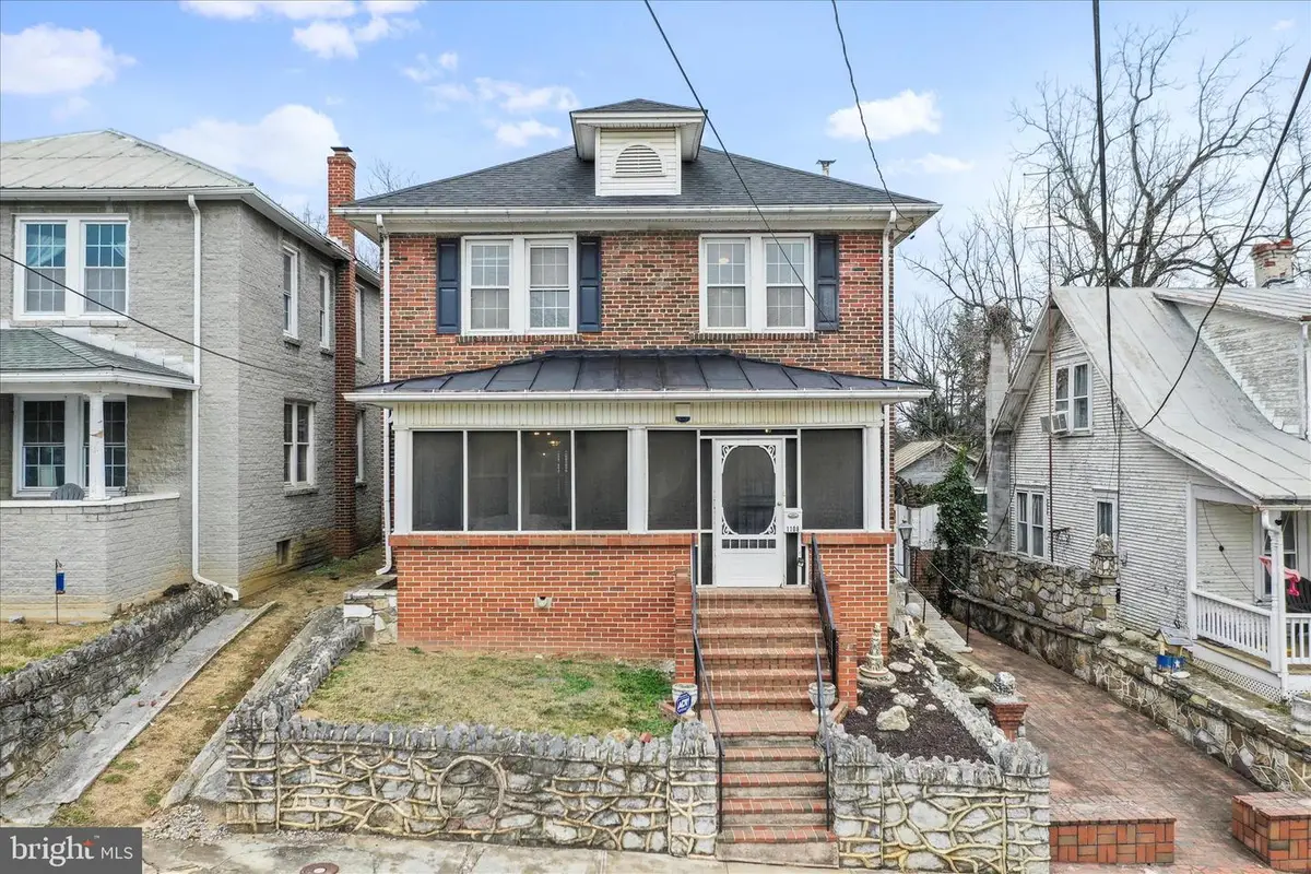 1108 Washington Ave, Martinsburg, WV 25401 - Image #1