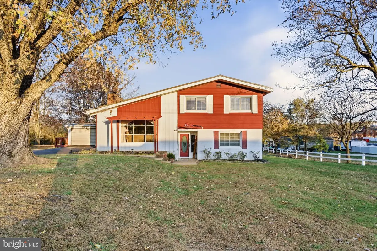 68 Talbott Ave, Martinsburg, WV 25405 - Image #1