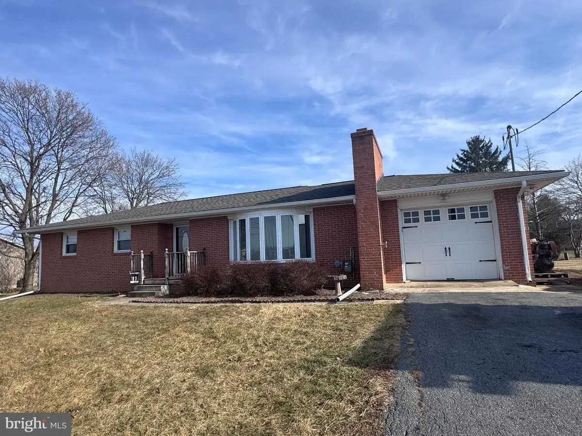 79 Primrose Dr, Martinsburg, WV 25404 - Image #1