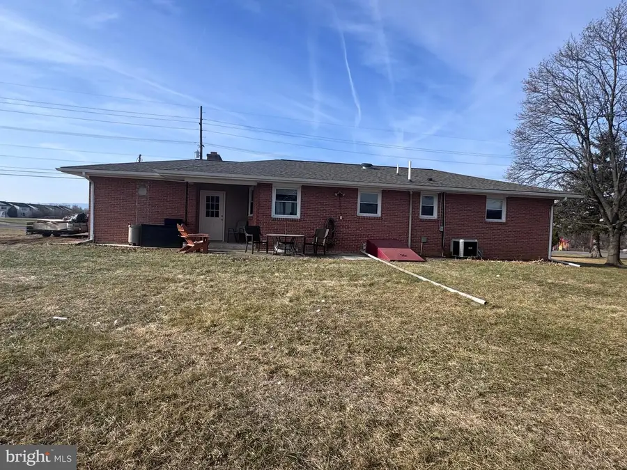 79 Primrose Dr, Martinsburg, WV 25404 - Image #2