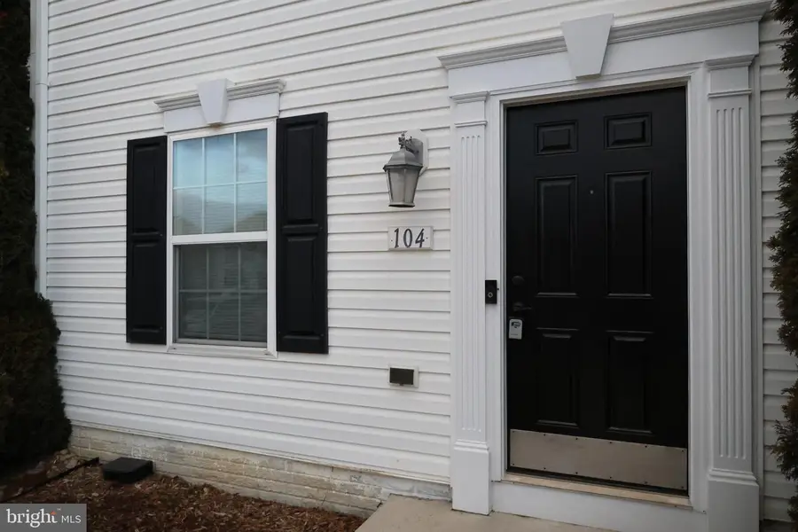104 Checko Ct, Martinsburg, WV 25401 - Image #2