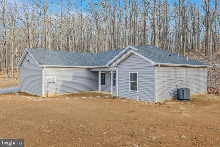 9866 Back Creek Valley Rd, Hedgesville, WV 25427 - Image #2