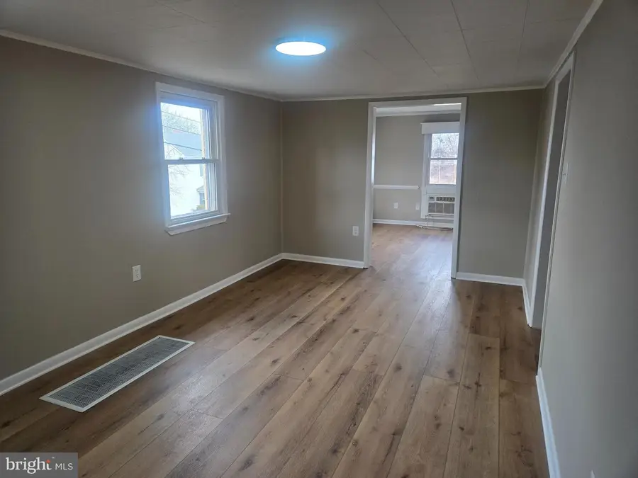 333 Oak St, Martinsburg, WV 25401 - Image #3