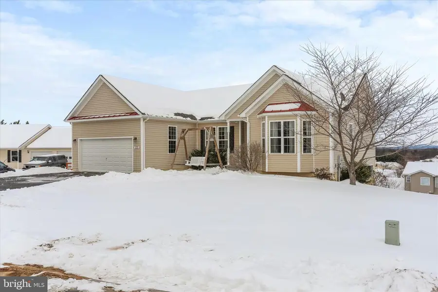 133 Spartan Dr, Martinsburg, WV 25403 - Image #3