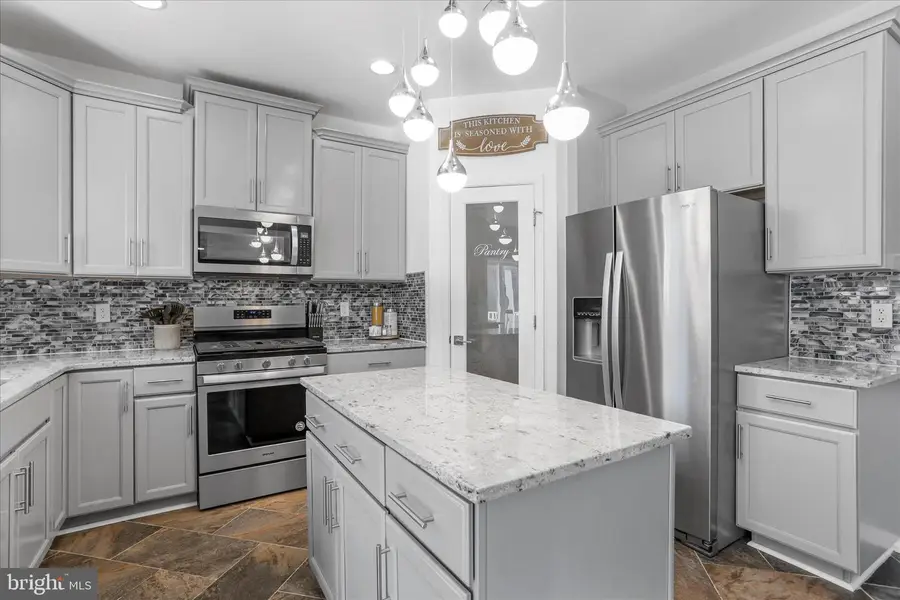 456 Flight O Arrows Way, Martinsburg, WV 25403 - Image #3