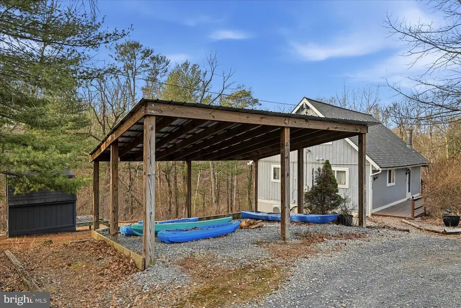 139 Hemlock Ln, Gerrardstown, WV 25420 - Image #3