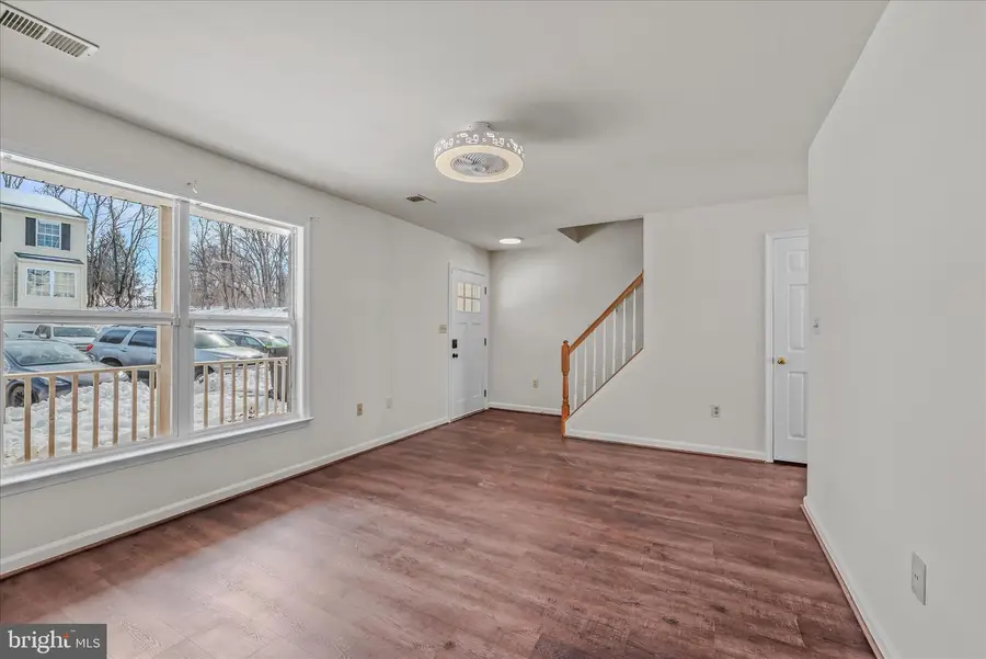 26 Morningstar Dr, Hedgesville, WV 25427 - #2