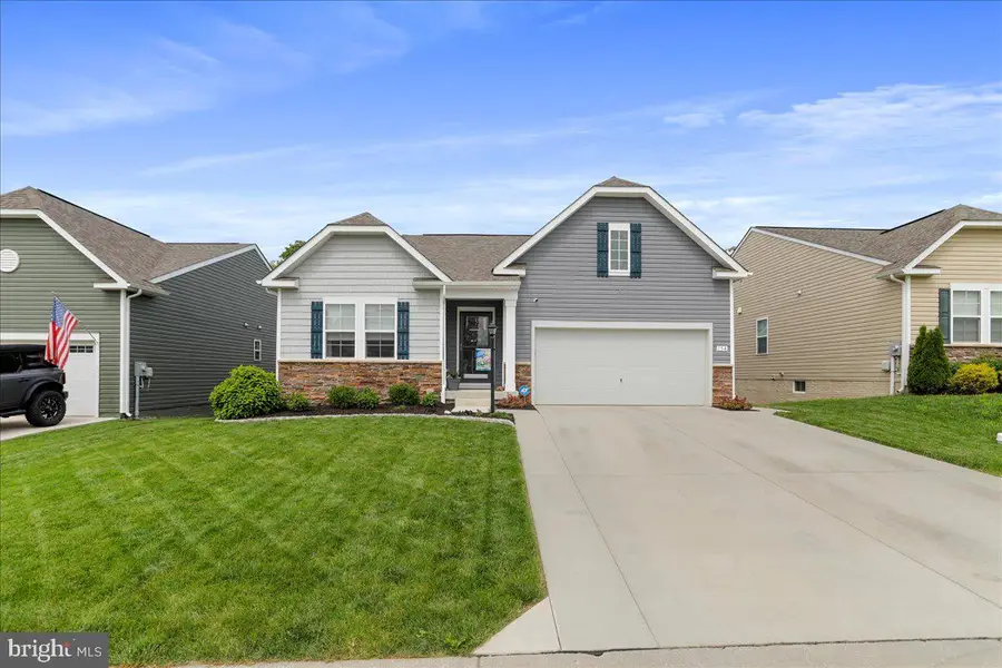 154 Stager Ave, Falling Waters, WV 25419 - #3