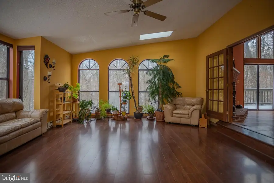 734 Walden Rd, Hedgesville, WV 25427 - #3