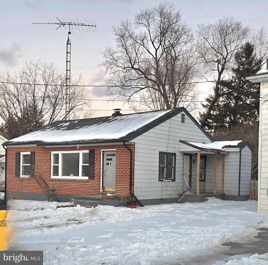 357 Hedrick Ave, Martinsburg, WV 25405 - #3