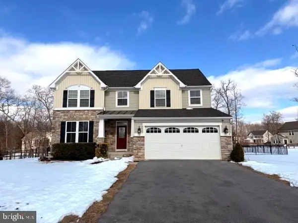 70 Trout River Ter, FALLING WATERS, WV 25419