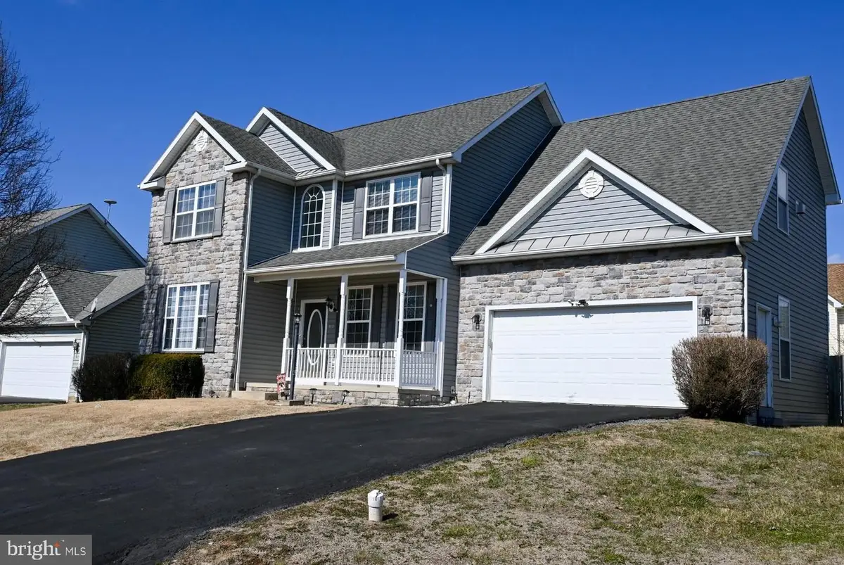 173 Bunting Ave, Martinsburg, WV 25405 - #1