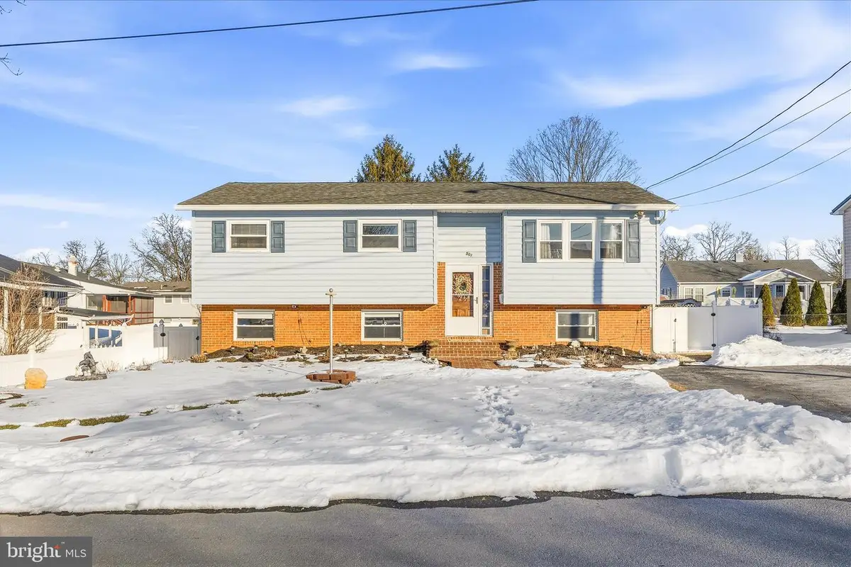 501 Cara Ct, Martinsburg, WV 25401 - #1