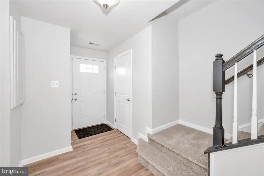 105 Montreal Way, Falling Waters, WV 25419 - #3