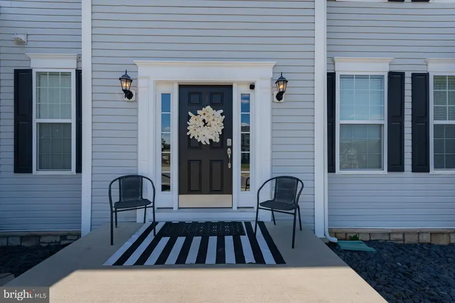 104 Daintree Dr, Martinsburg, WV 25403 - #2