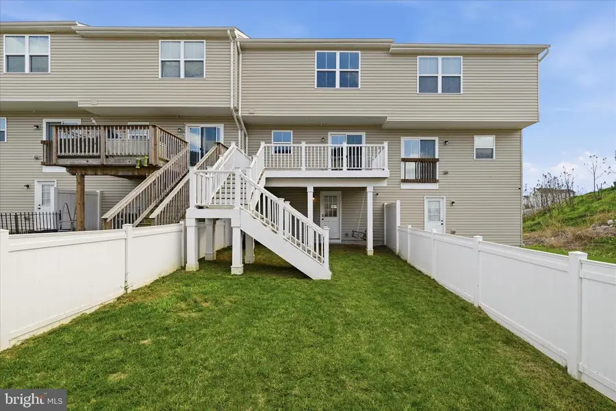 56 Norcross Ct, Martinsburg, WV 25403 - #2