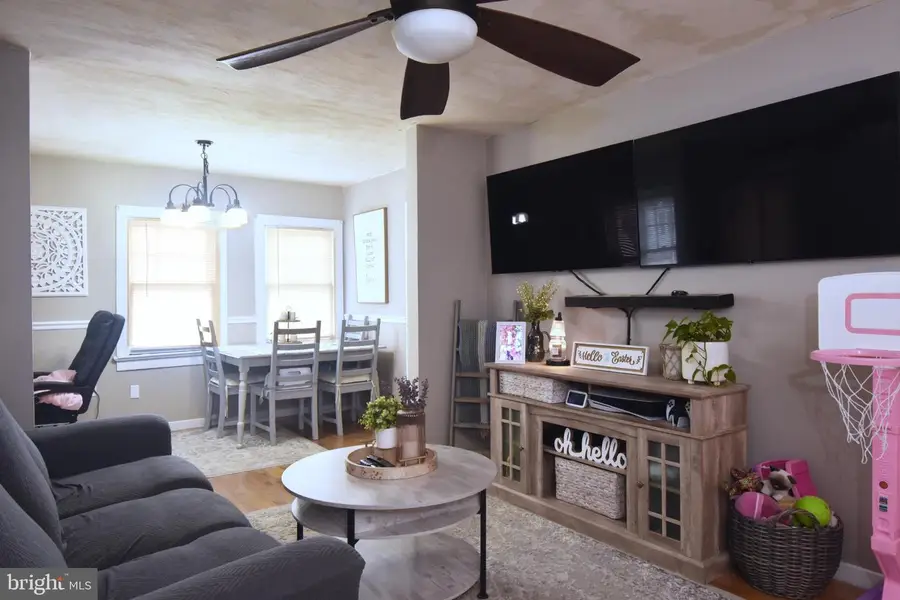 115 N Kentucky Ave, Martinsburg, WV 25401 - #3