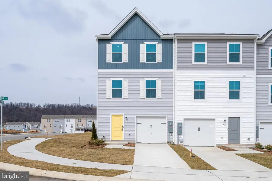 164 Rabbit Rd, Hedgesville, WV 25427 - #2