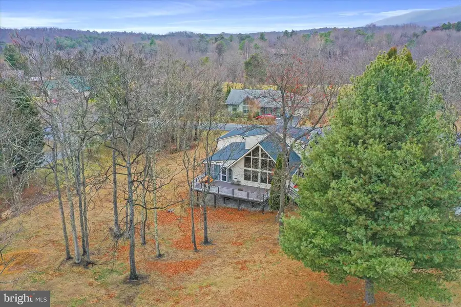 1208 Wintercamp Trl, Hedgesville, WV 25427 - #3