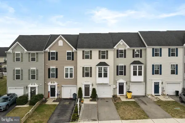 158 Norwood Dr, FALLING WATERS, WV 25419