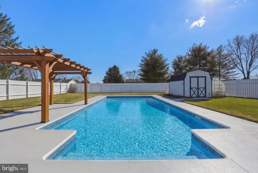 199 Primrose Dr, Martinsburg, WV 25404 - #2