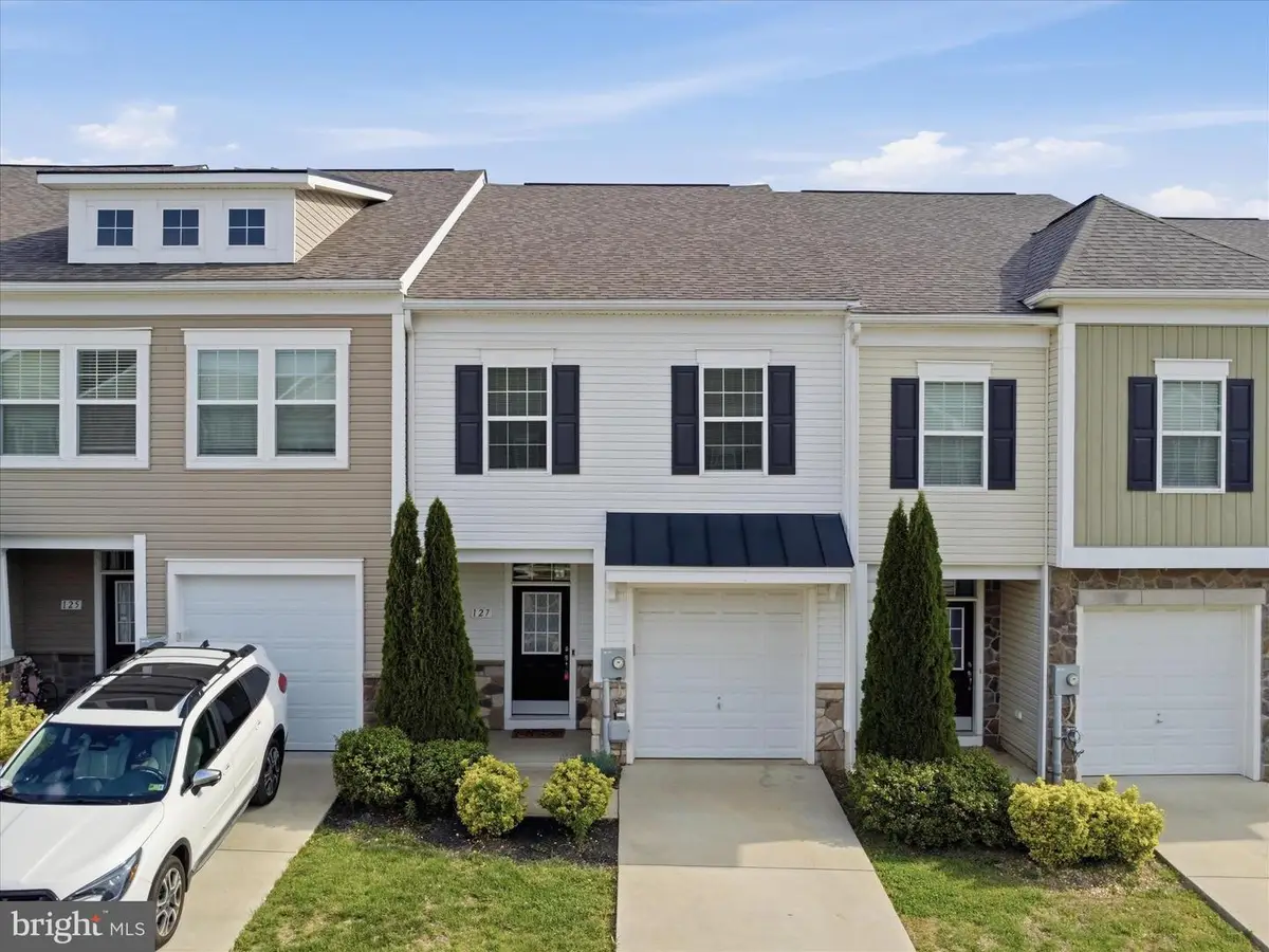 127 Oflannery Ct, Martinsburg, WV 25403 - #1