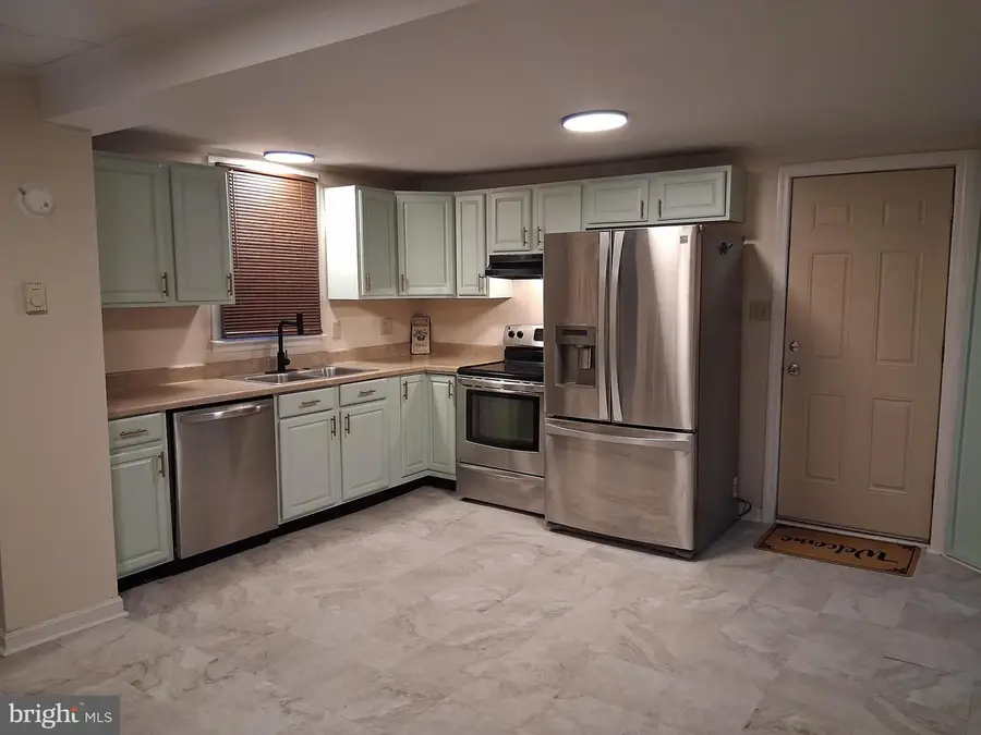 532 & 530 Virginia Ave, Martinsburg, WV 25401 - #3