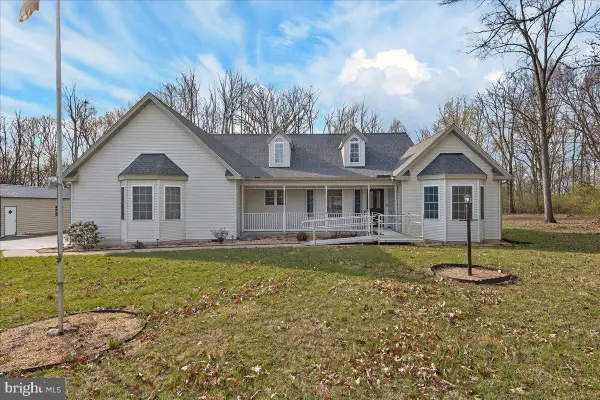 352 Doe Run Rd, INWOOD, WV 25428