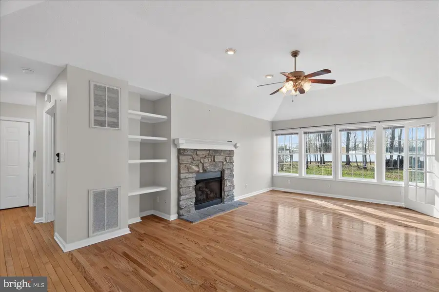 352 Doe Run Rd, Inwood, WV 25428 - #3